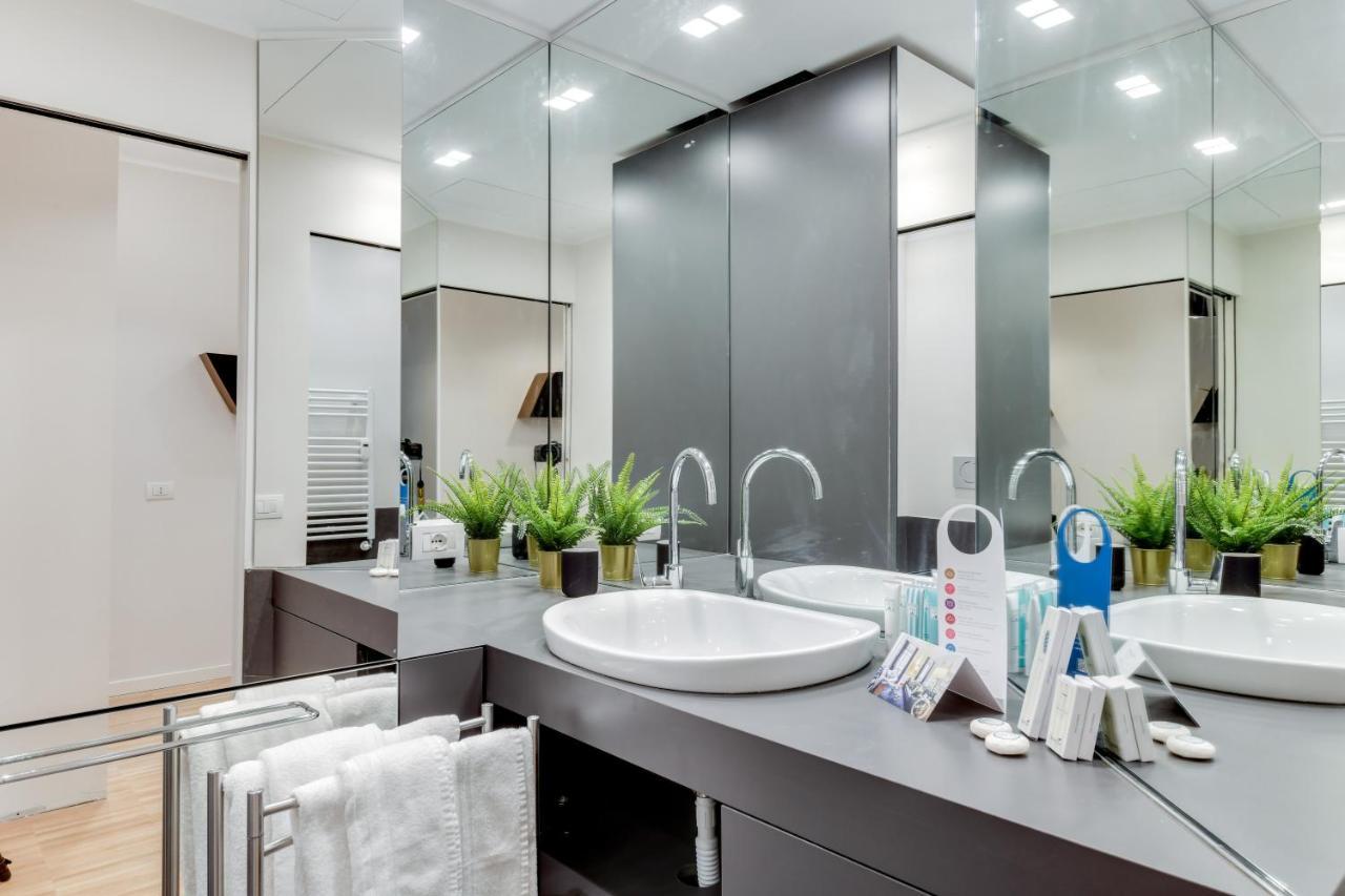Sweett - San Gottardo Apartment Milan Bagian luar foto
